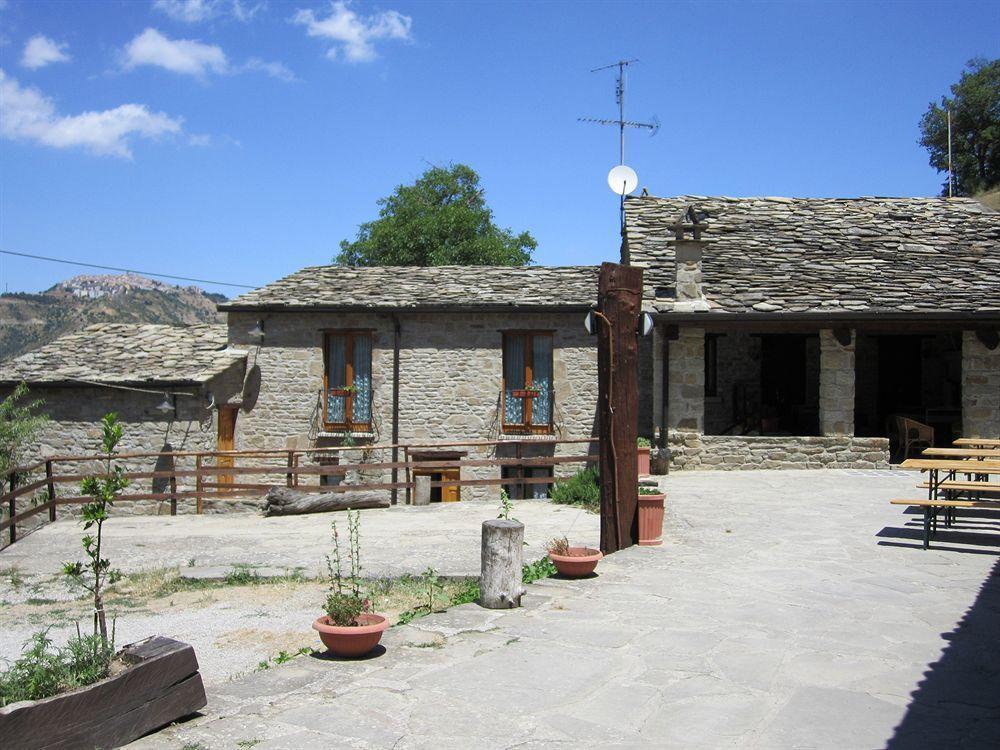 Agriturismo Grotta Dell'Eremita Albano di Lucania Eksteriør bilde