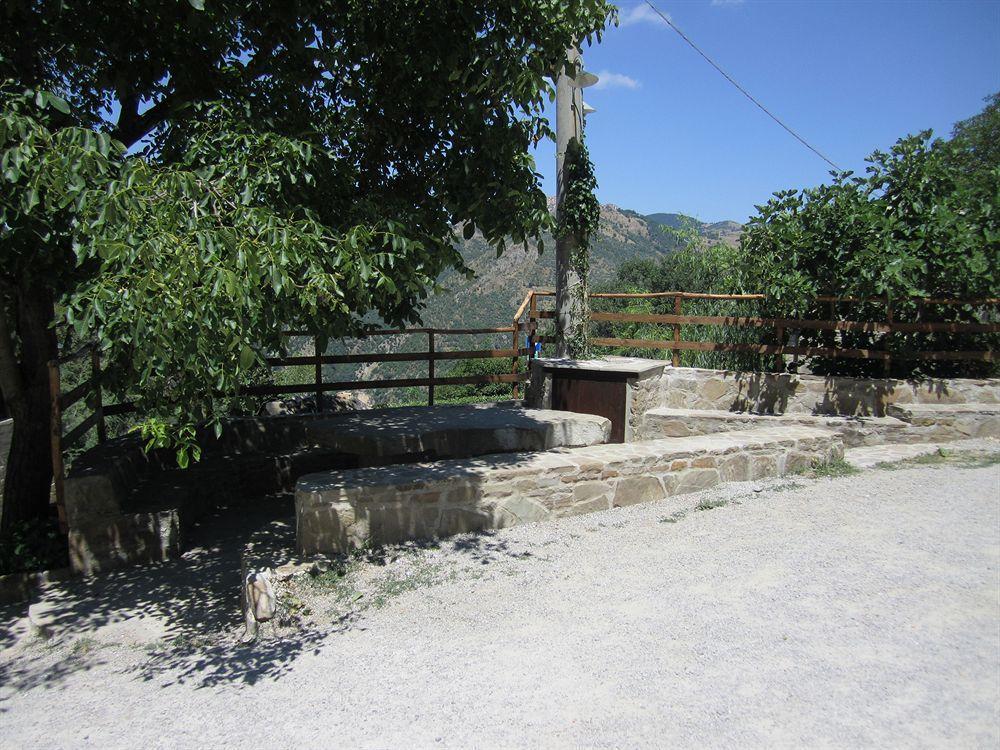 Agriturismo Grotta Dell'Eremita Albano di Lucania Eksteriør bilde
